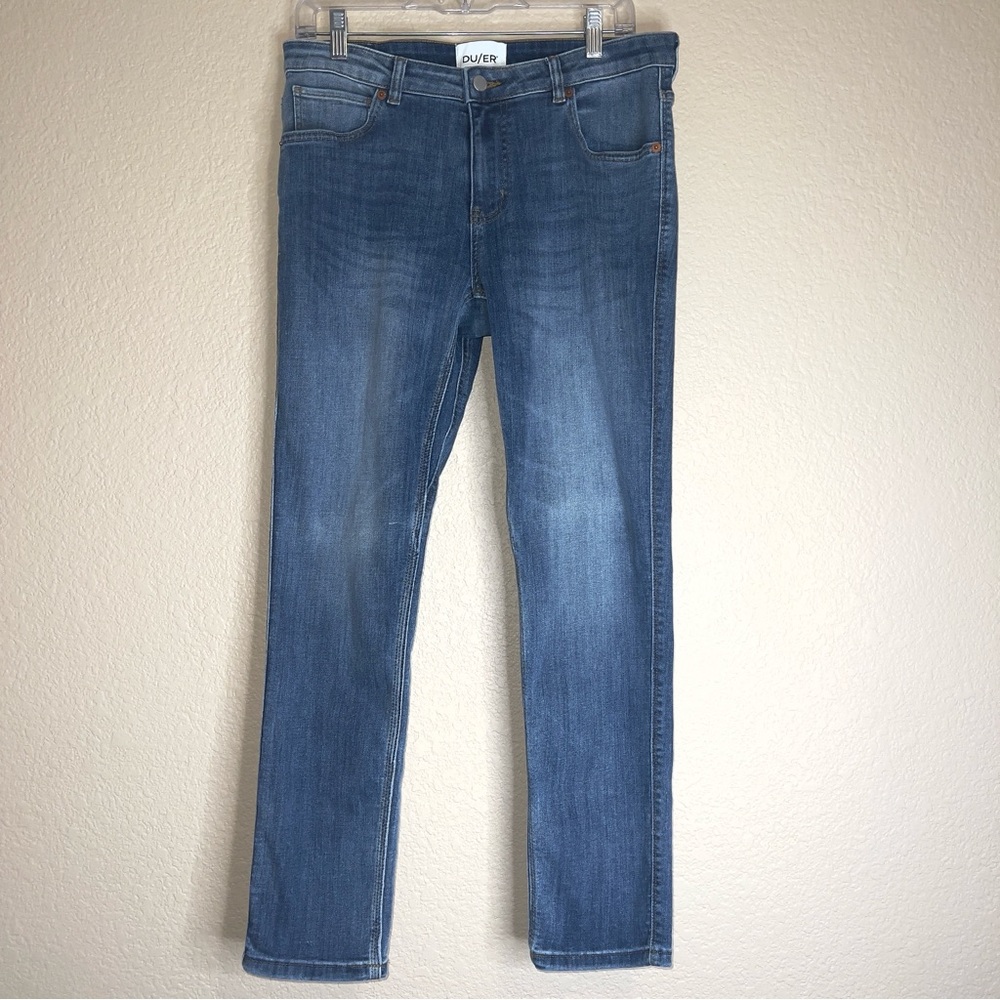 DL1961 Women’s Straight Leg Jeans in Medium Blue